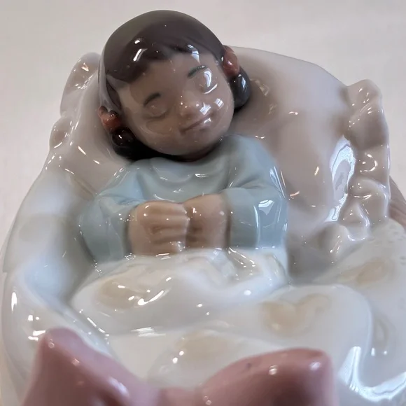 Lladro A New Treasure Girl Black Legacy